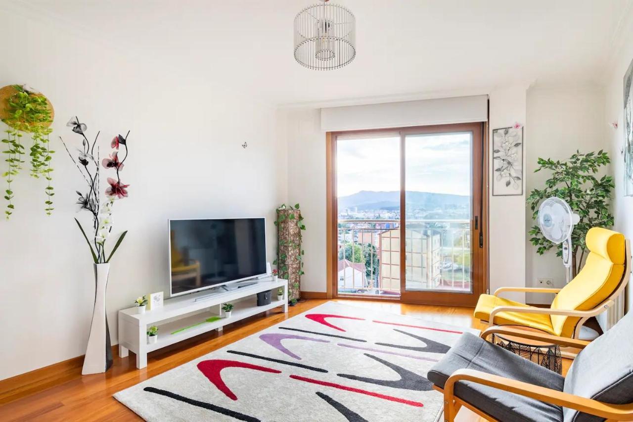 Apartamento Nuevo, SOLEADO y VISTAS - ---GARAJE ---Zona Tranquila-- Pontevedra Exterior foto